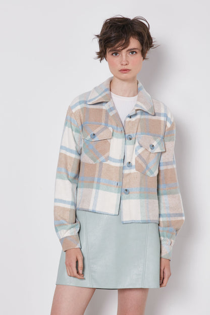 PLAID PATTERN POCKET CROP LUMBERJACK SHIRT