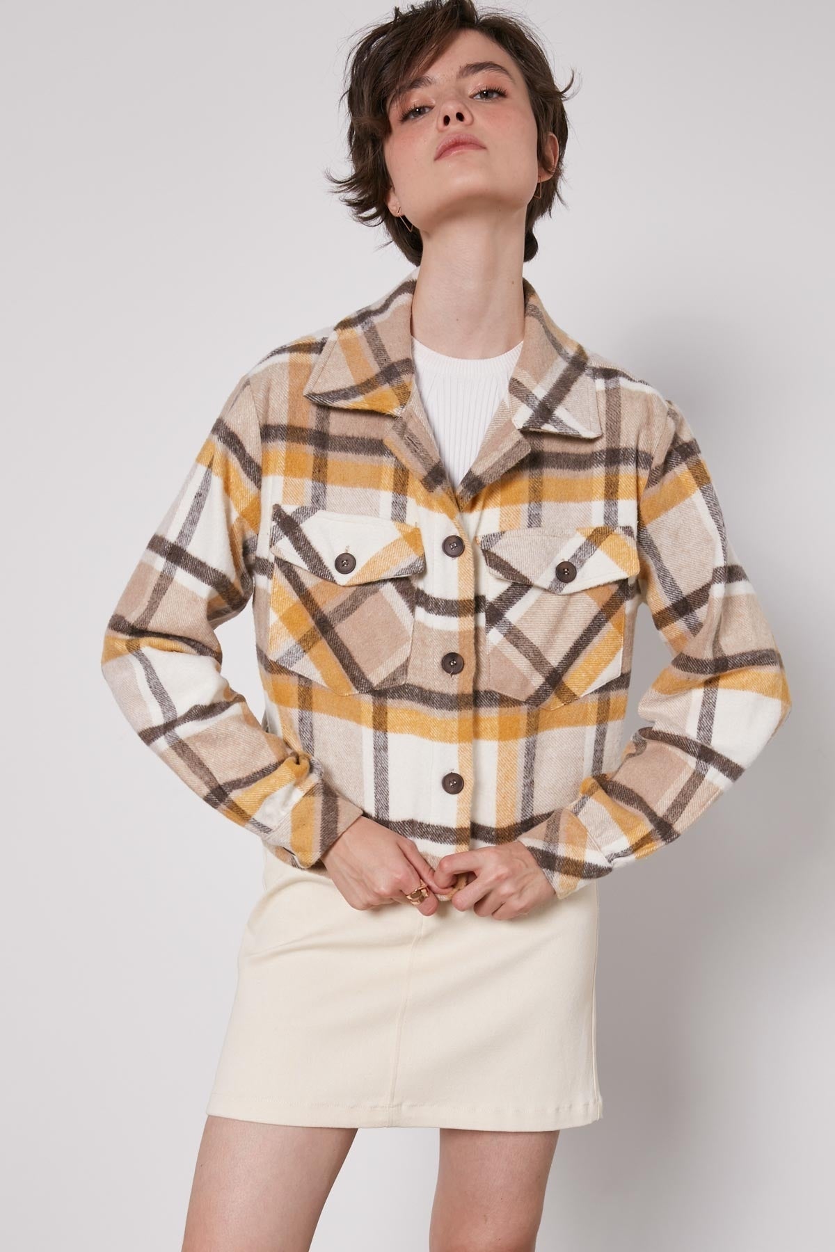 PLAID PATTERN POCKET CROP LUMBERJACK SHIRT