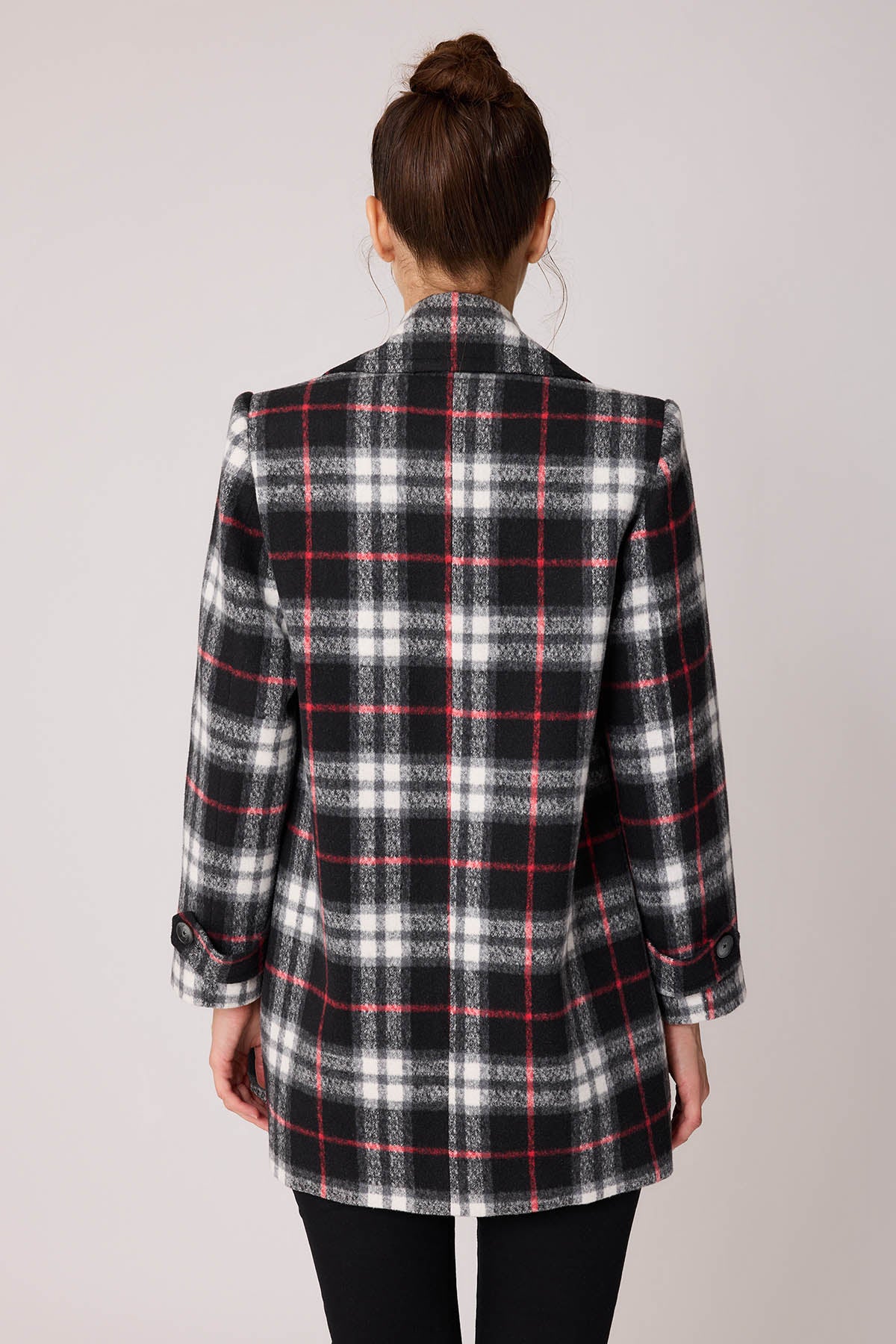 PLAID PATTERN FRONT BUTTON JACKET
