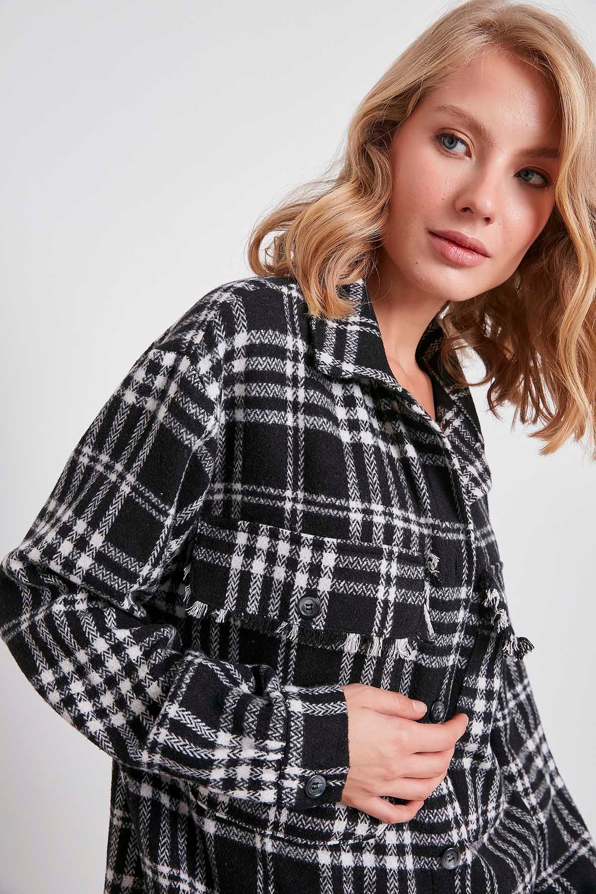 PLAID TASSEL DETAILED LUMBERJACK SHIRT