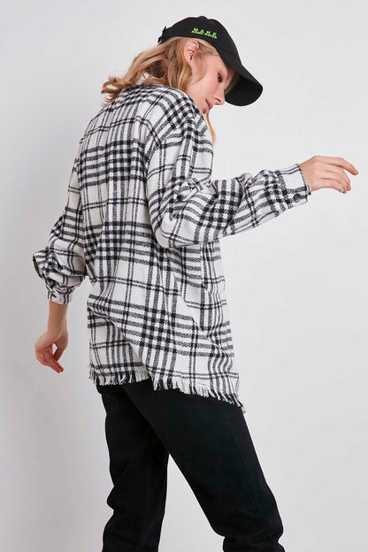 PLAID TASSEL DETAILED LUMBERJACK SHIRT