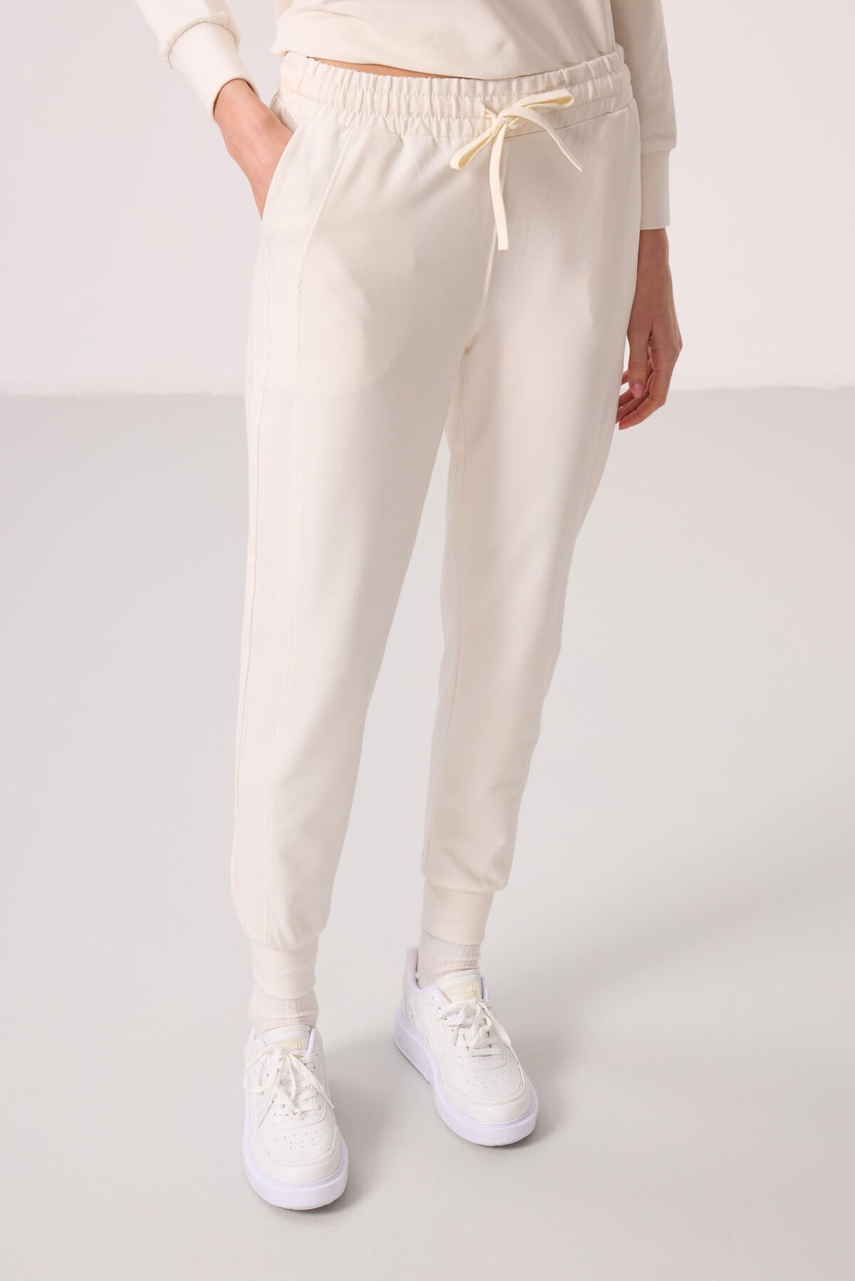 Ecru Hooded Oversize Women's Tracksuit Set - 95336