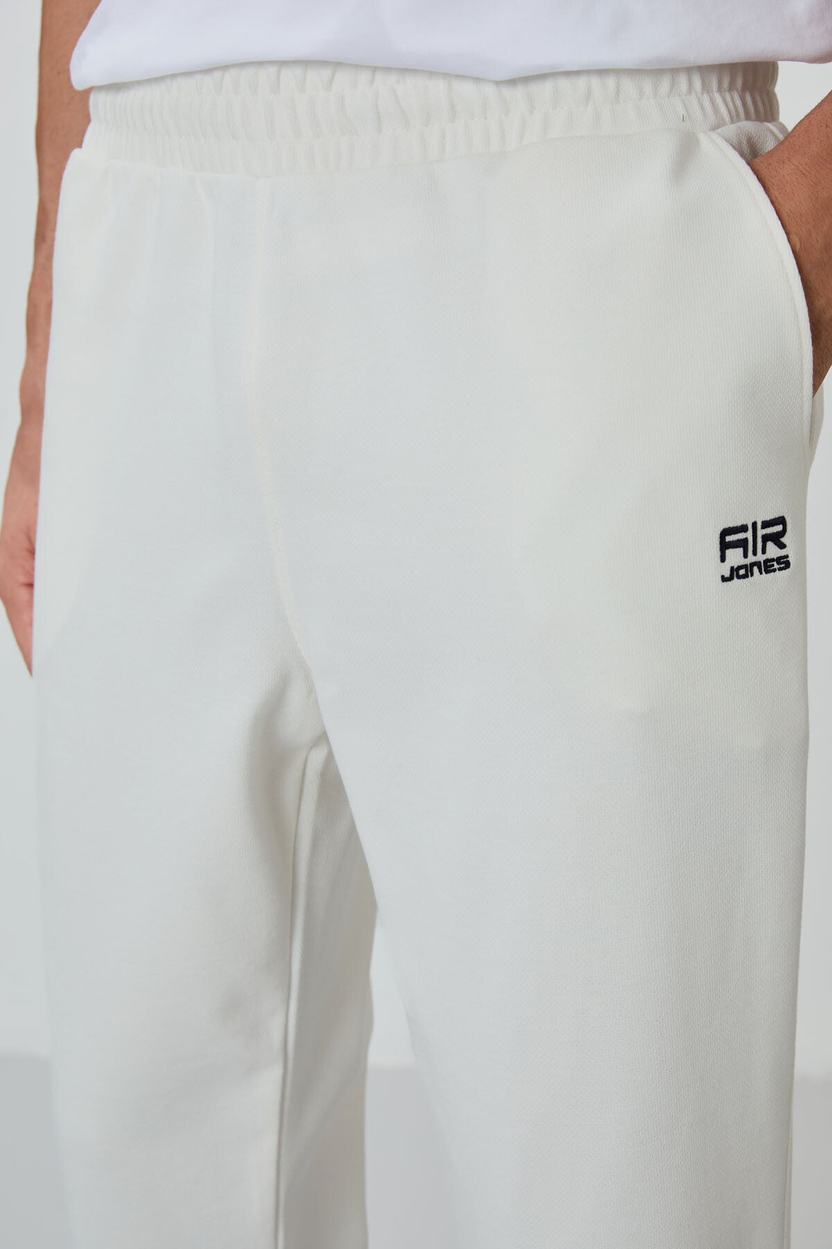Carlos Ekru Standard Fit Men's Tracksuit Set - 85209