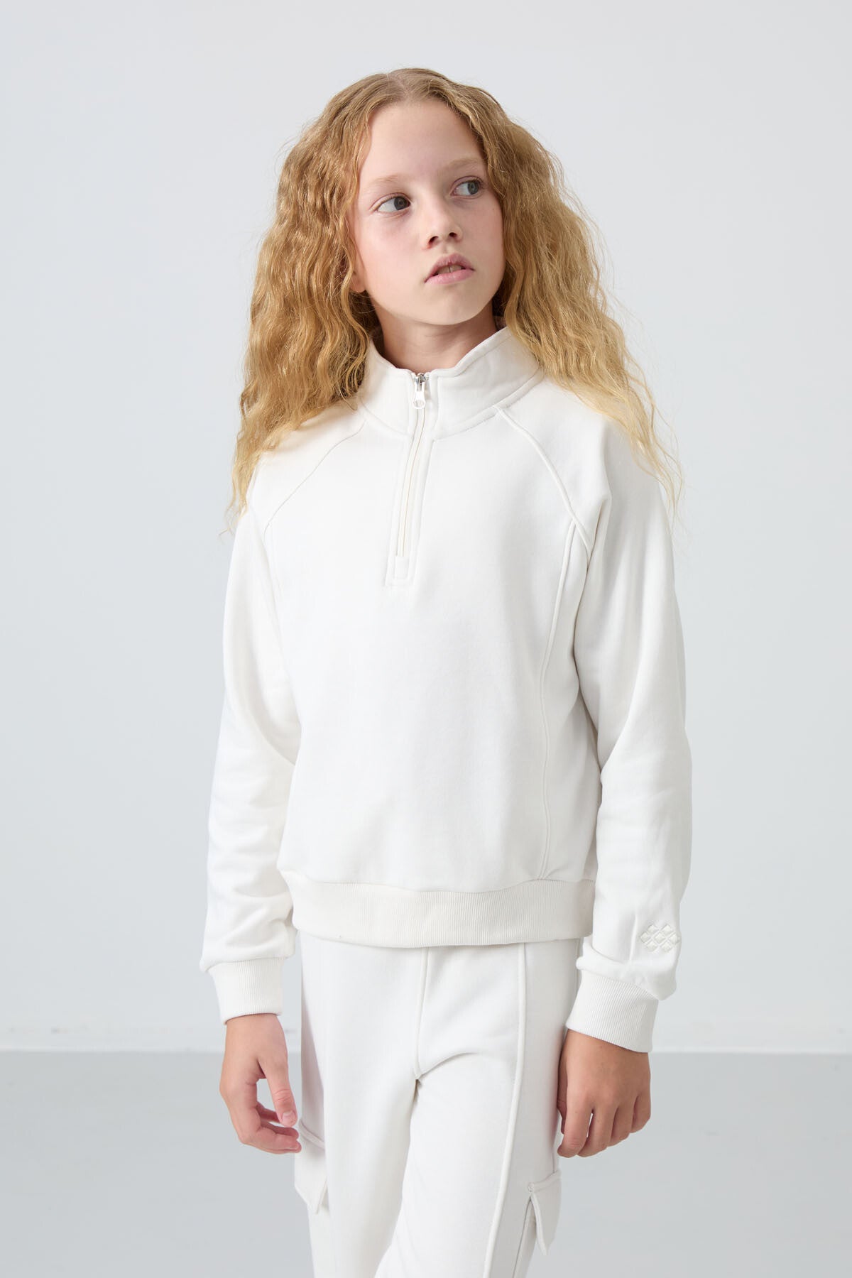 Light Beige Cotton Fleece-Lined Soft Textured Standard Fit Embroidered Girls' Tracksuit Set - 75159
