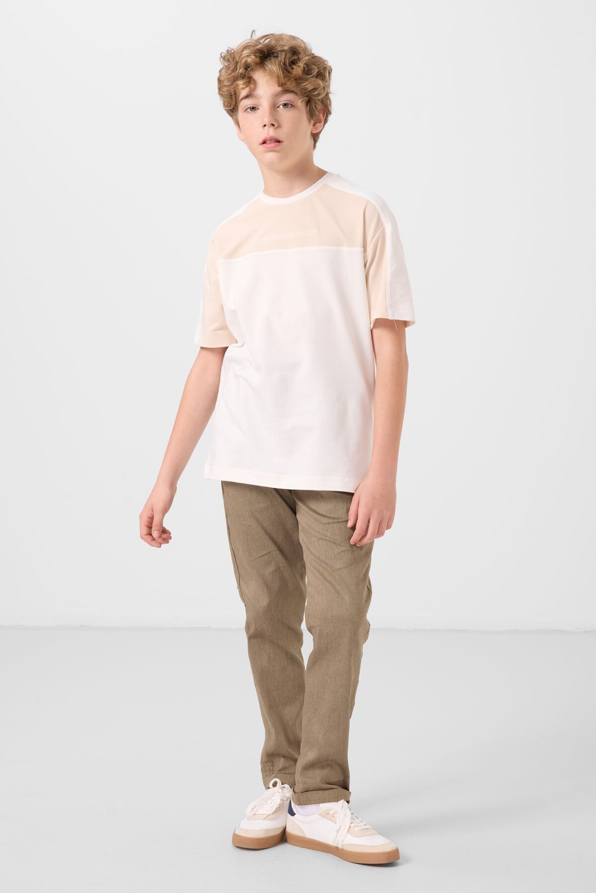 Oversize Fit embroidered T-Shirt - 11290