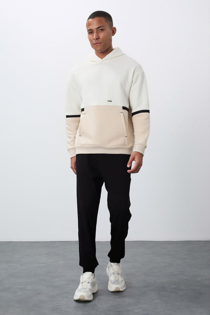 Ecru Cotton Thick Fleece-Lined Soft Textured Comfort Fit Embroidered Men's Sweatshirt - 88417