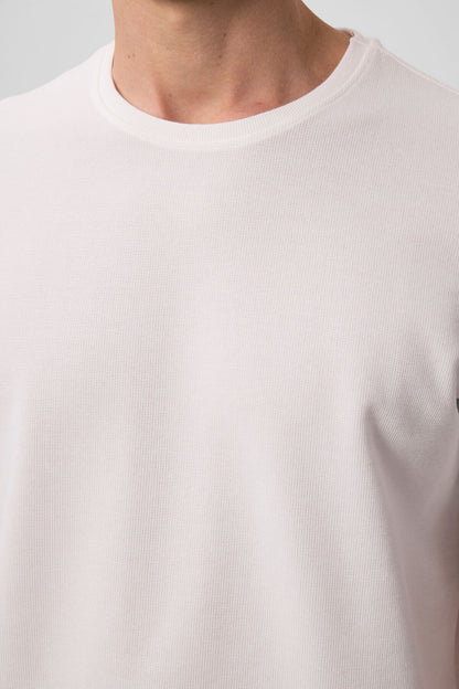 Beige Textured Surface Comfort Fit Basic Men's T-Shirt - 88436