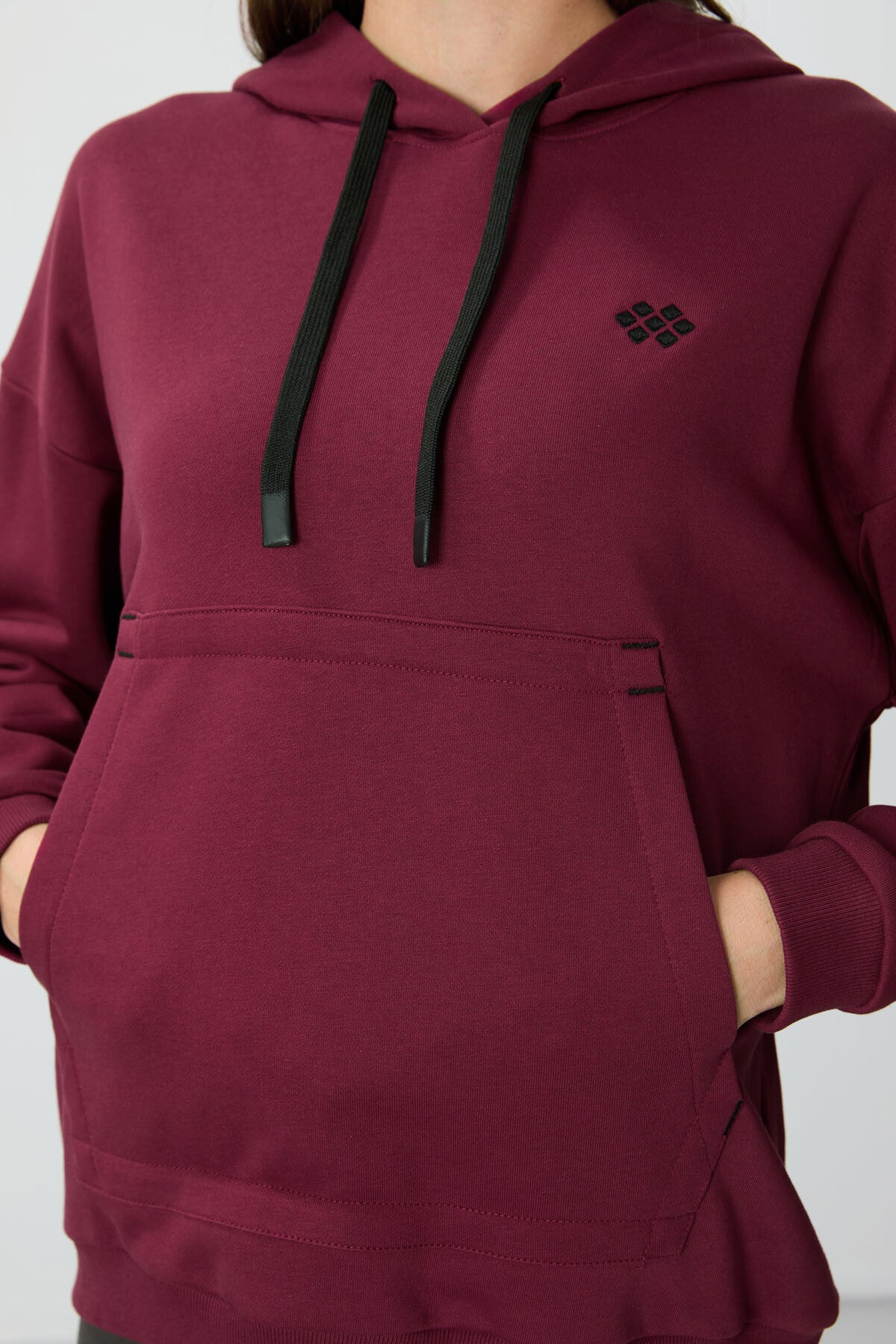 Purple Compact Cotton Thick Smooth Textured Hooded Oversize Fit Women's Sweatshirt - 97291