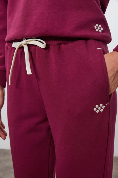 Purple Compact Cotton Thick Smooth Textured O-Collar Oversize Fit Women's Tracksuit Set - 95341