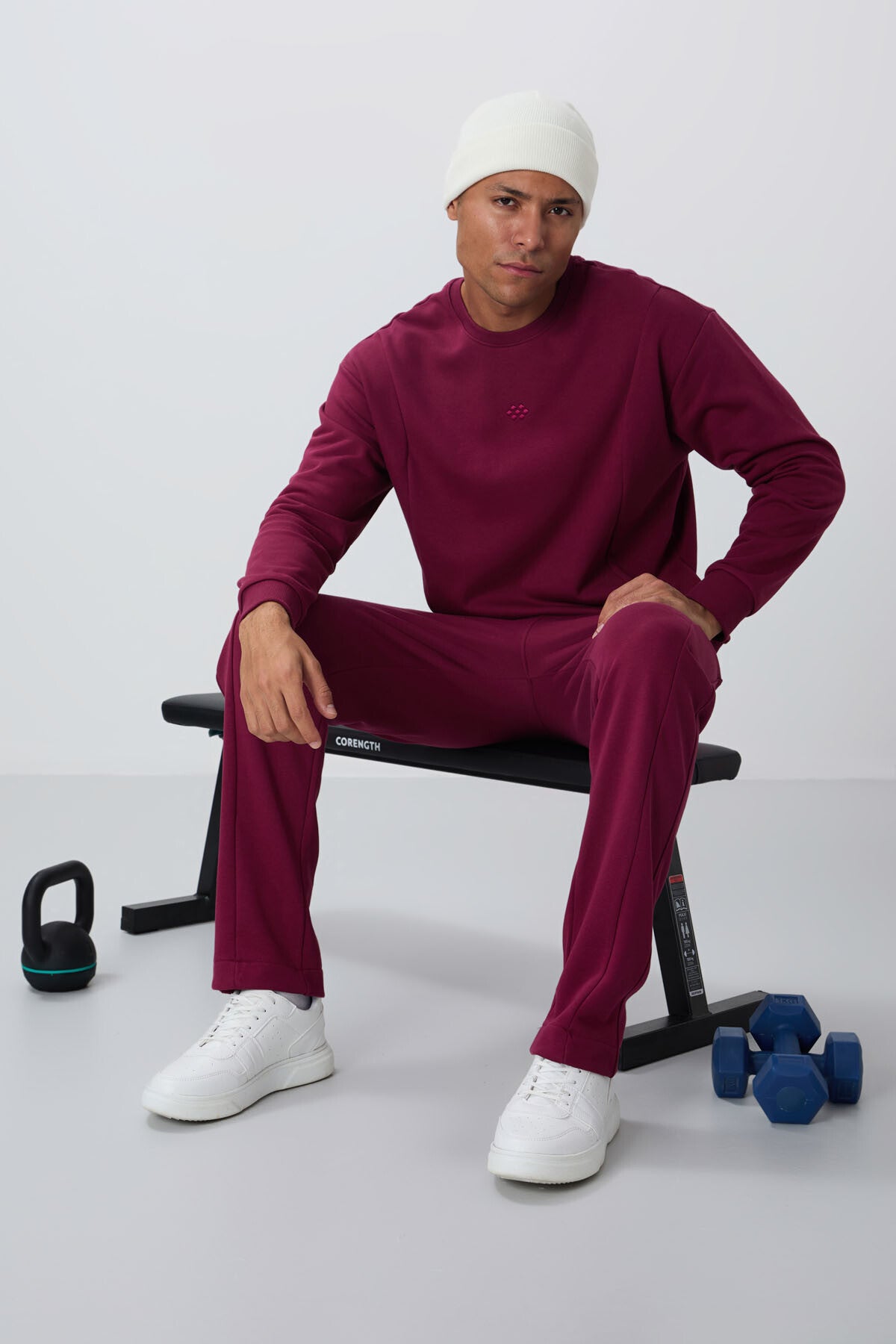 Purple Compact Cotton Thick Smooth Textured O Collar Comfort Fit Men's Tracksuit Set -85263