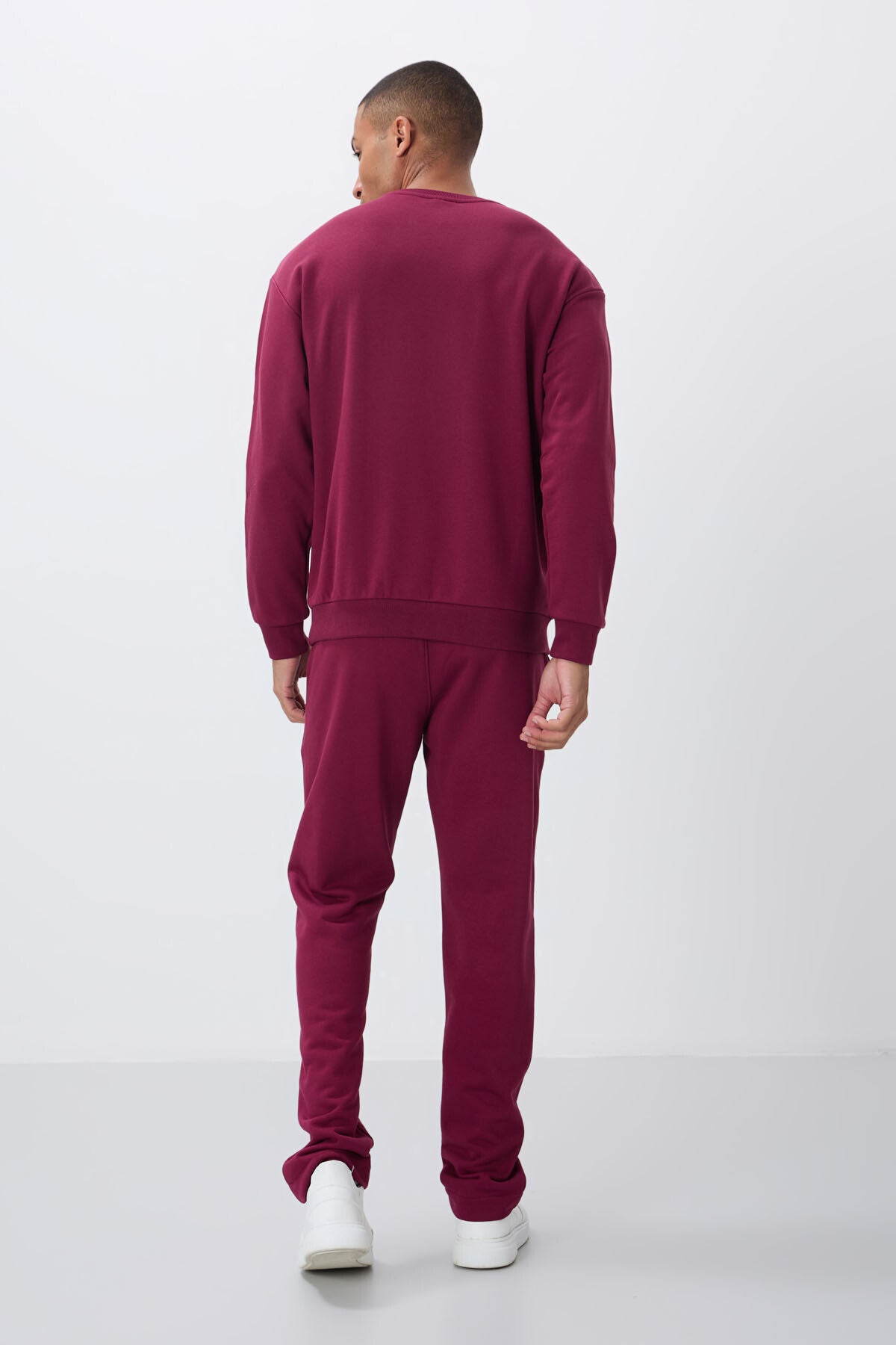 Purple Compact Cotton Thick Smooth Textured O Collar Comfort Fit Men's Tracksuit Set -85263