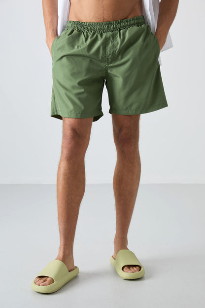 Quick-Drying Standard Fit Men's Swim Shorts - 81237