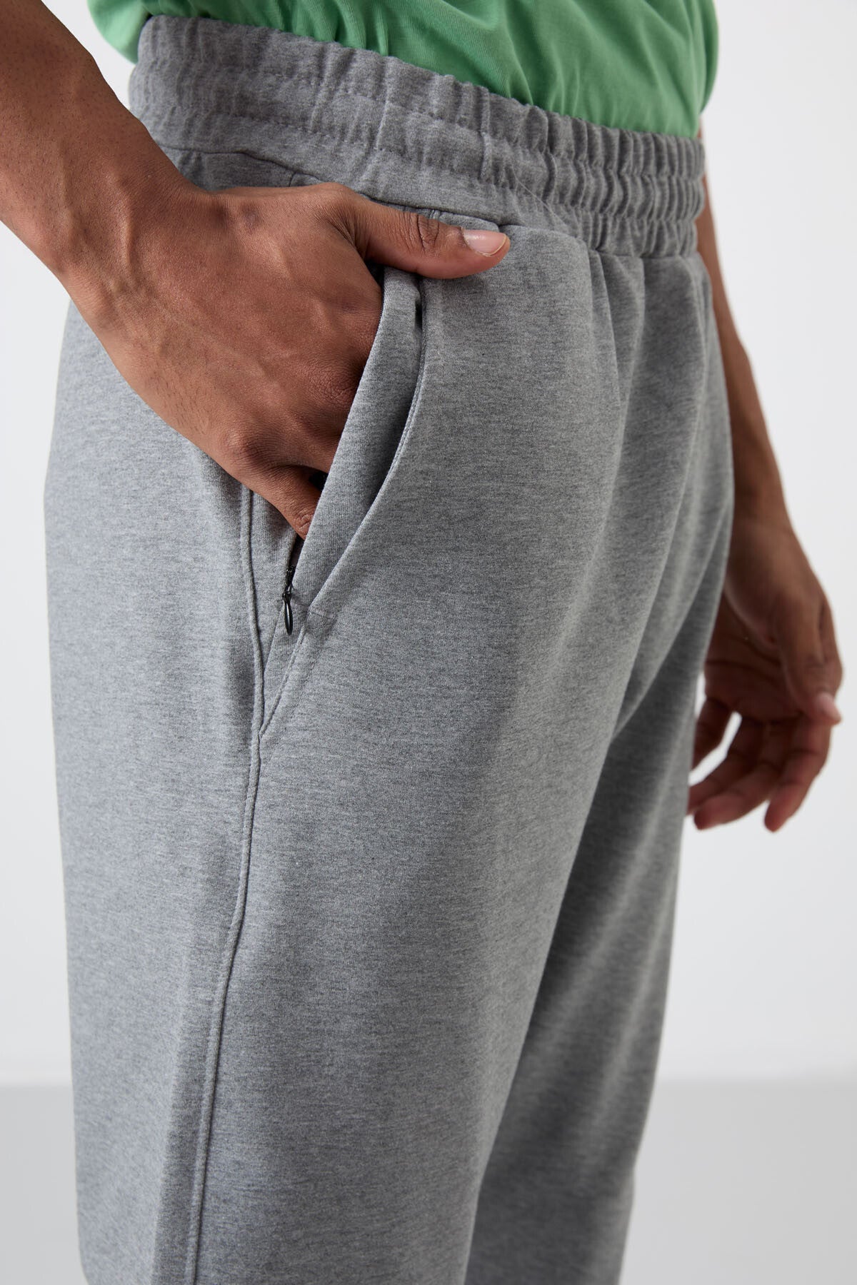 Grey Melange Cotton Soft Textured Standard Fit Embroidered Men's Tracksuit Bottom - 82133