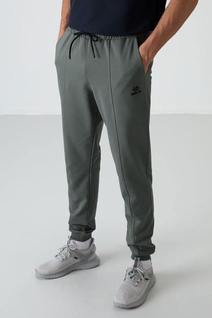 Cotton Soft Textured Comfort Fit Embroidered Men's Jogger - 82123