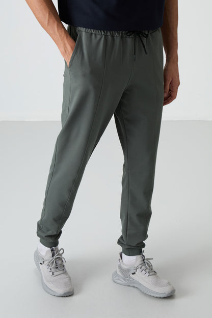 Cotton Soft Textured Comfort Fit Embroidered Men's Jogger - 82123