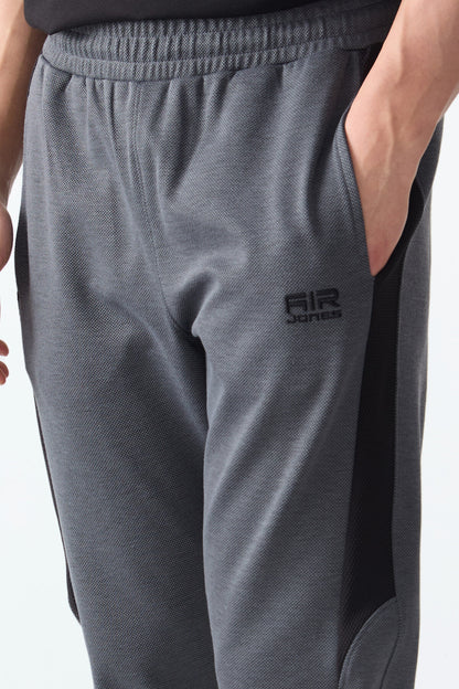 Dark Grey Textured Surface Standard Fit Embroidered Men's Tracksuit Bottom - 82126