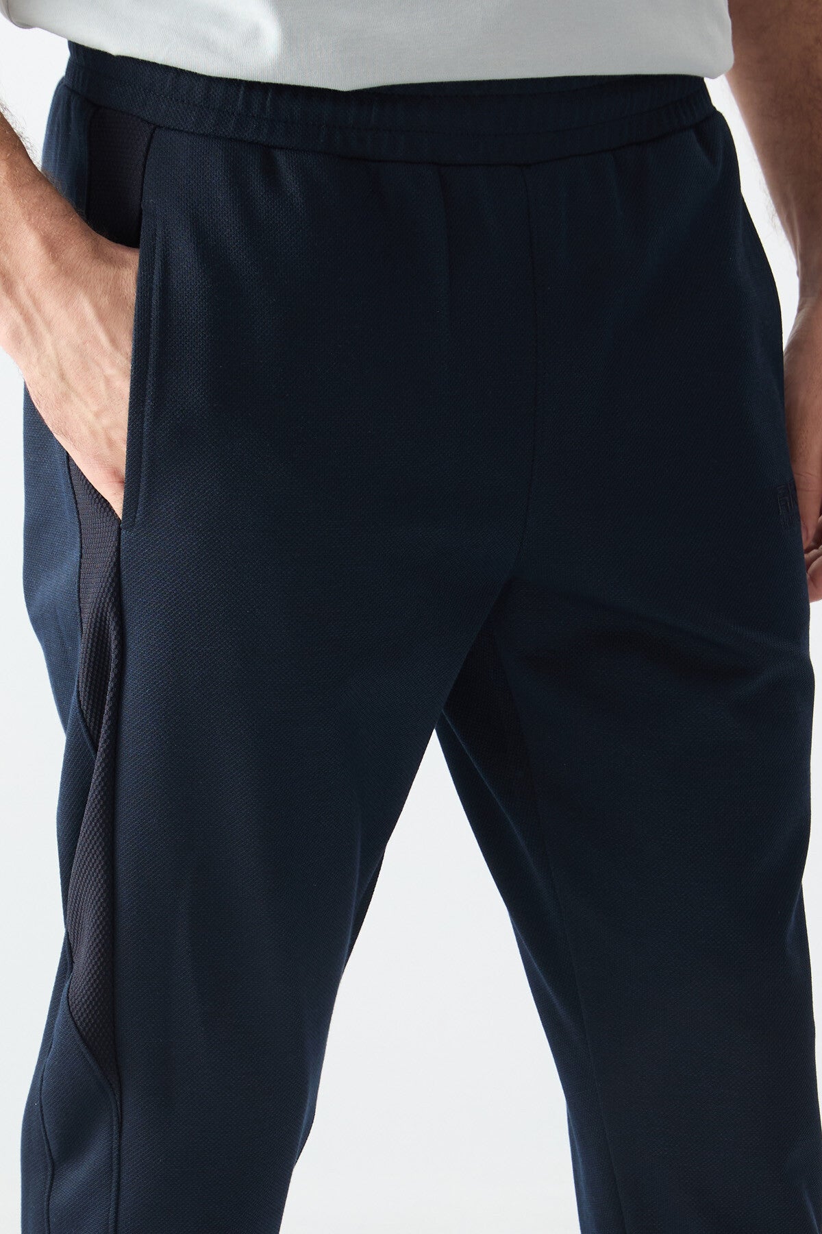 Navy Blue Textured Surface Standard Fit Embroidered Men's Tracksuit Bottom - 82126