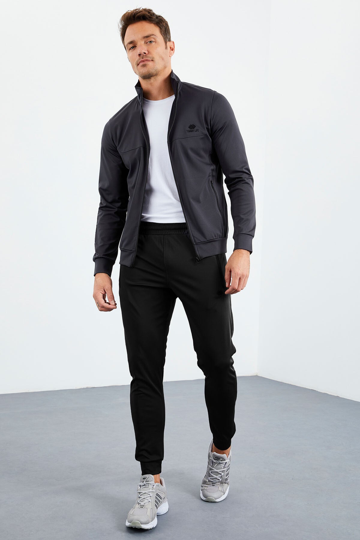 Anthracite-Black High Neck Zippered Standard Fit Cuff Men's Tracksuit Set - 85160