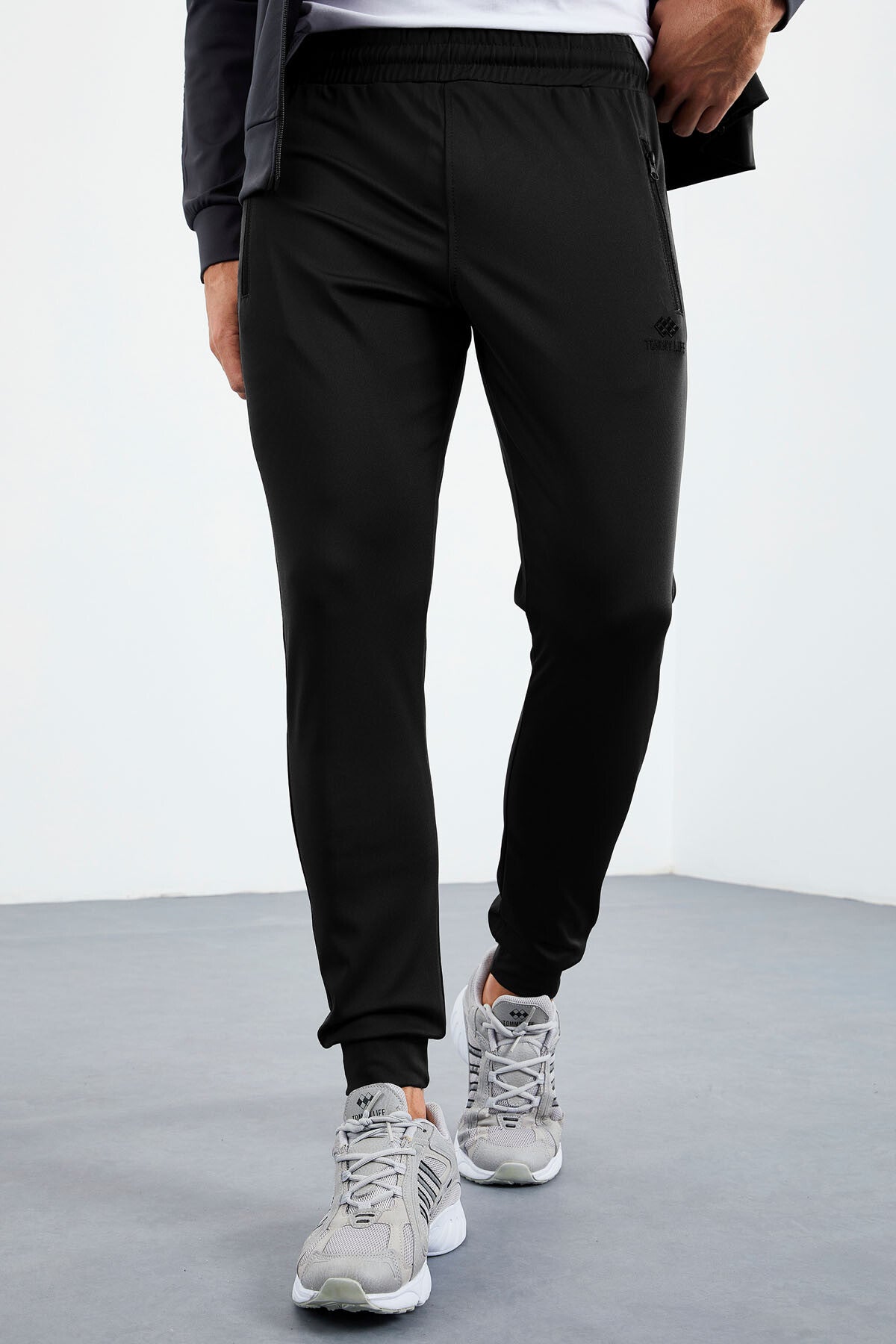 Anthracite-Black High Neck Zippered Standard Fit Cuff Men's Tracksuit Set - 85160