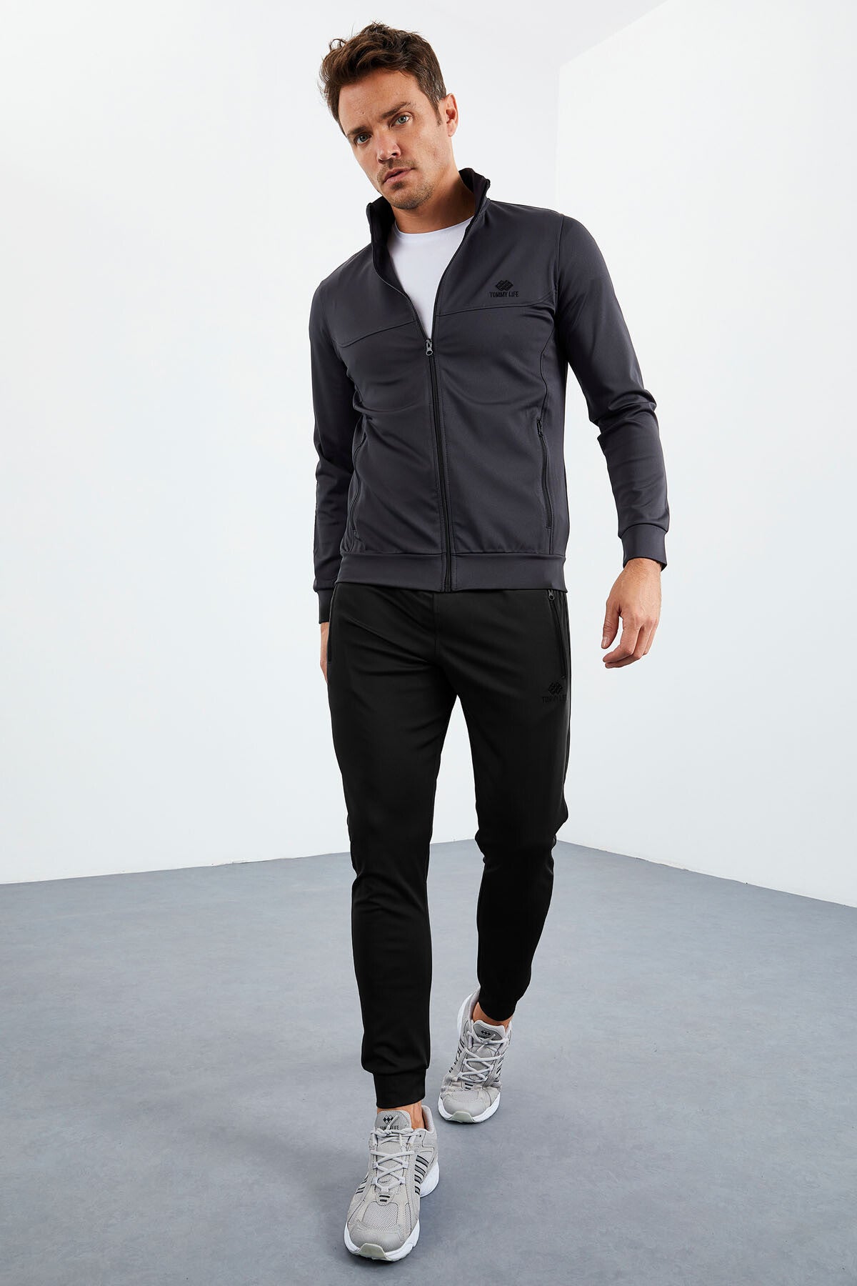 Anthracite-Black High Neck Zippered Standard Fit Cuff Men's Tracksuit Set - 85160