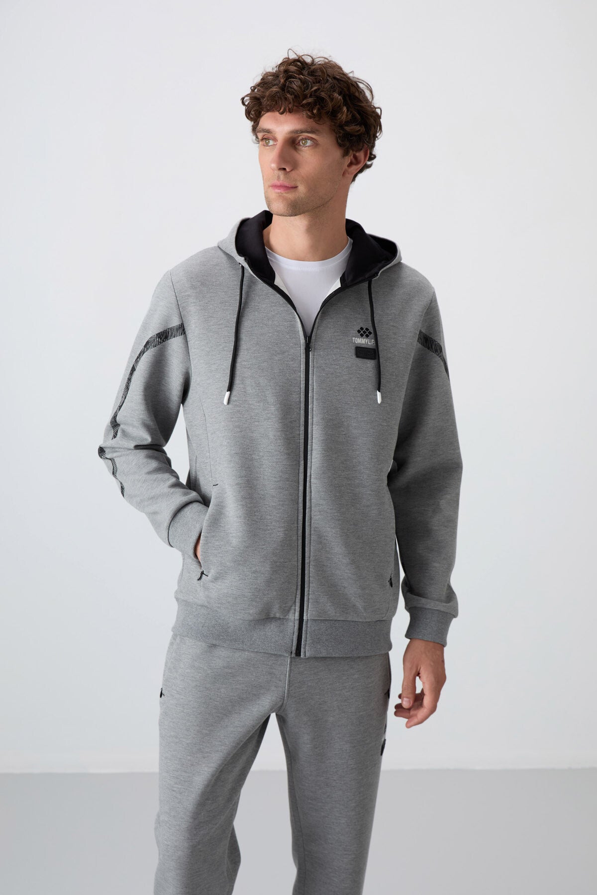 Grey Melange Cotton Thick Soft Textured Comfort Fit Printed Men's Tracksuit Set - 85236