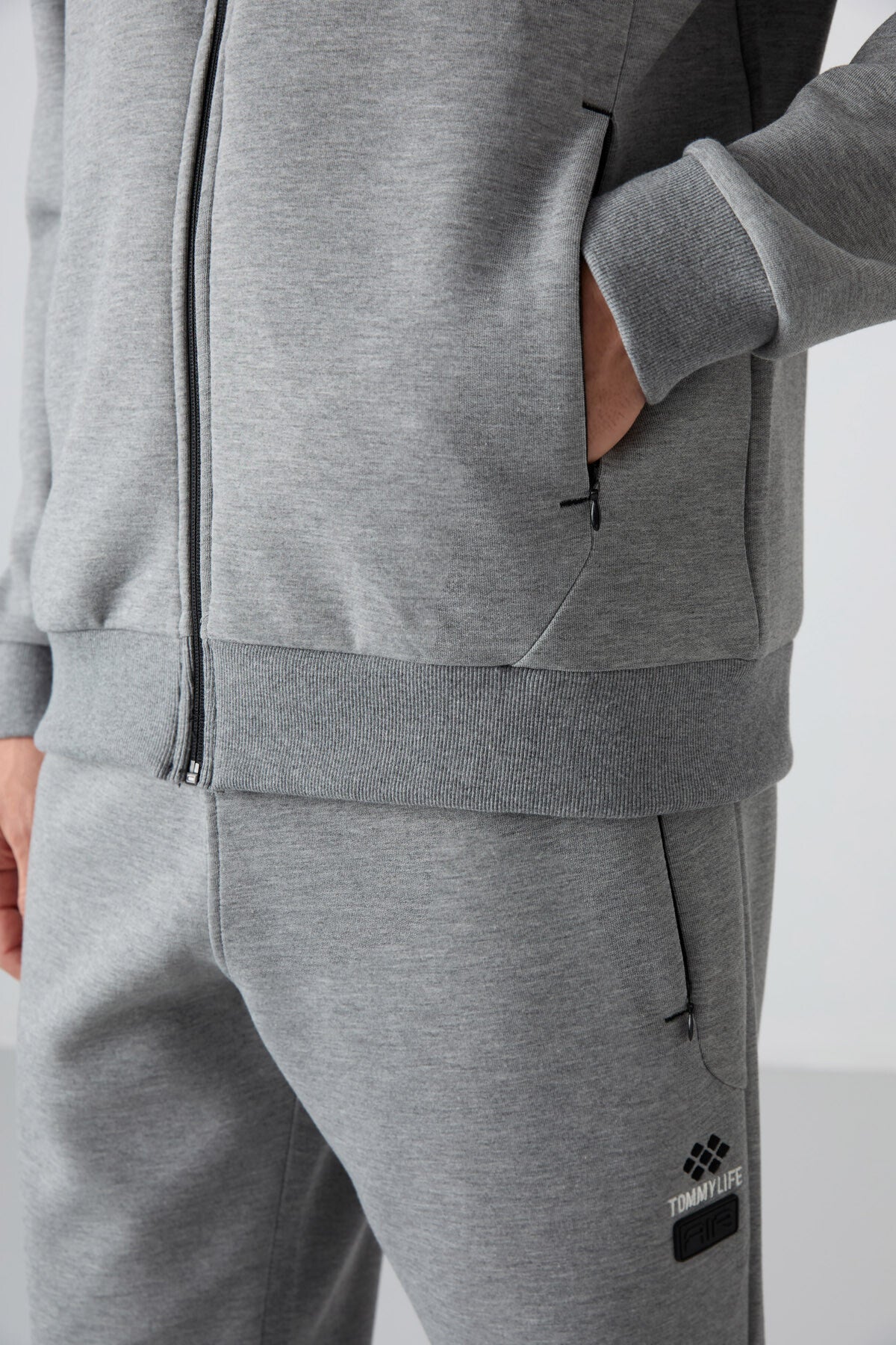 Grey Melange Cotton Thick Soft Textured Comfort Fit Printed Men's Tracksuit Set - 85236