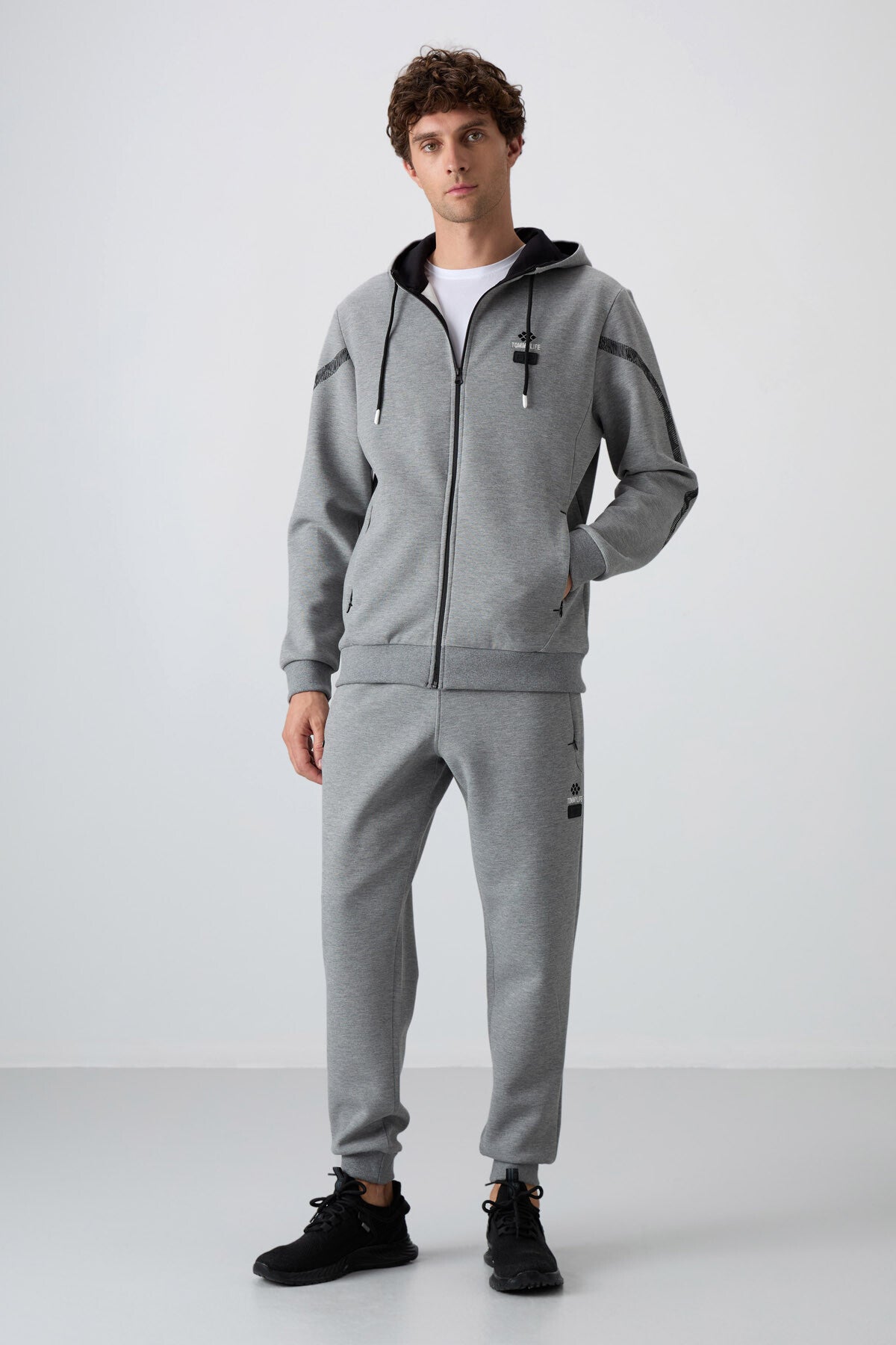 Grey Melange Cotton Thick Soft Textured Comfort Fit Printed Men's Tracksuit Set - 85236