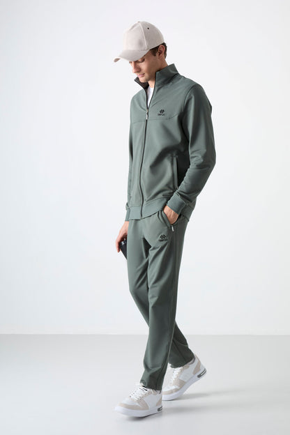 Right Fit Collar Zippered Comfort Fit Classic Cuff Men's Tracksuit Set - 85072