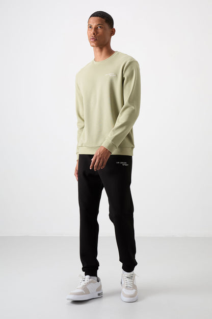 Black Cotton Thick Soft Textured Comfort Fit Embroidered Men's Tracksuit Set - 85254