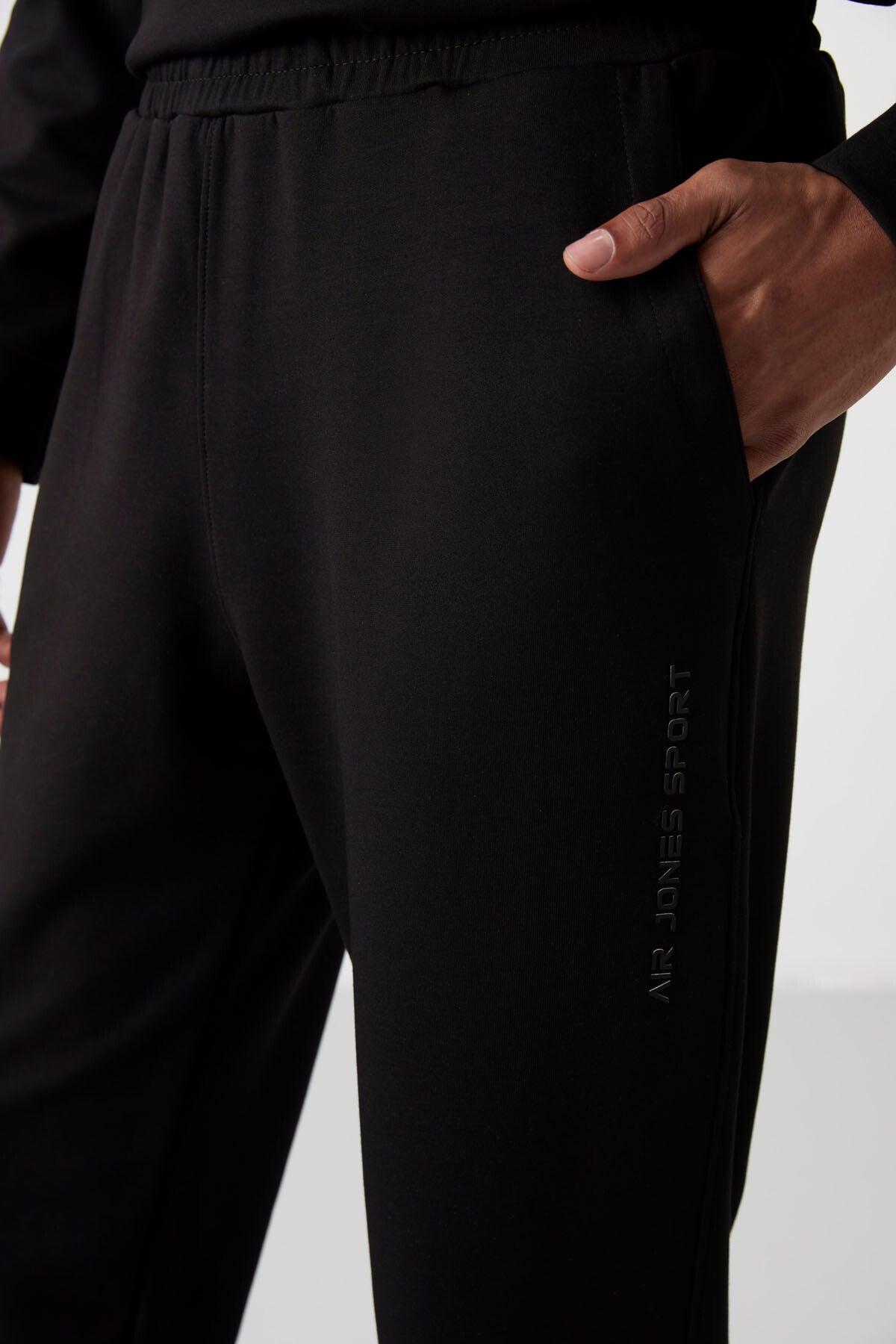 Black - Black Cotton Thick Soft Textured Comfort Fit Printed Men's Tracksuit Set - 85253
