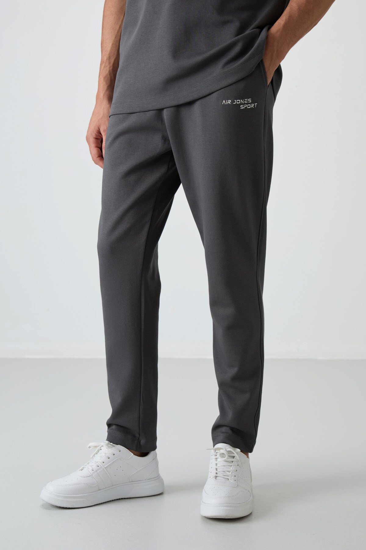 Cotton Thick Soft Textured Oversize Fit Embroidered Men's Tracksuit Set - 85252
