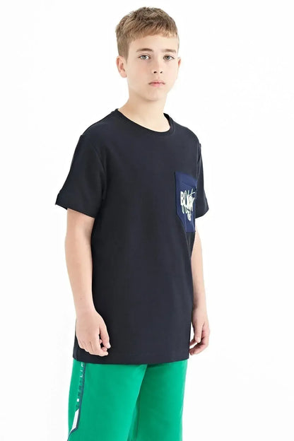 Lacivet Front Placket Embroidered O Collar Standard Fit Boys' T-Shirt - 11116