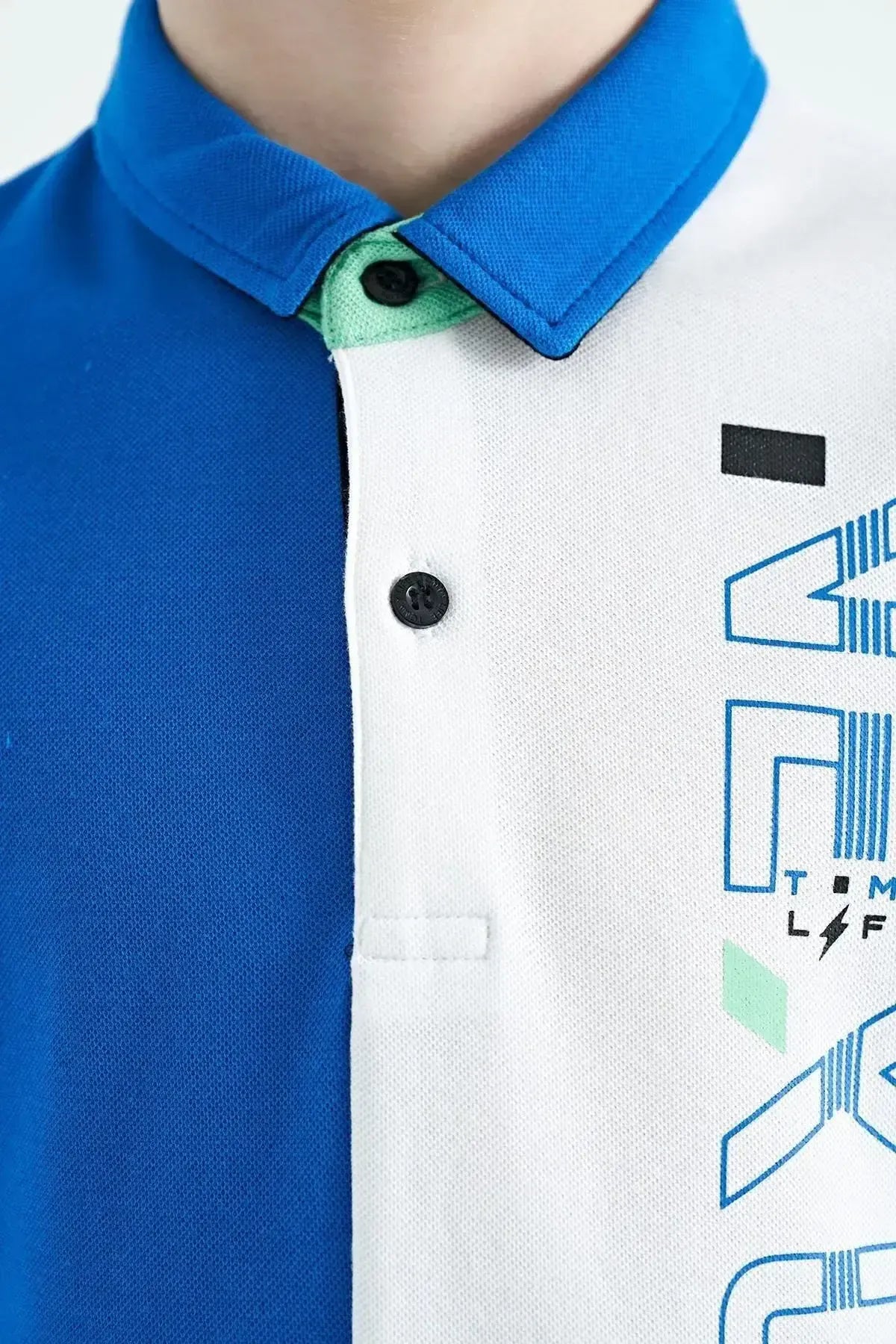 White Color Block Print Detailed Standard Fit Polo Collar Boys T-shirt - 11112