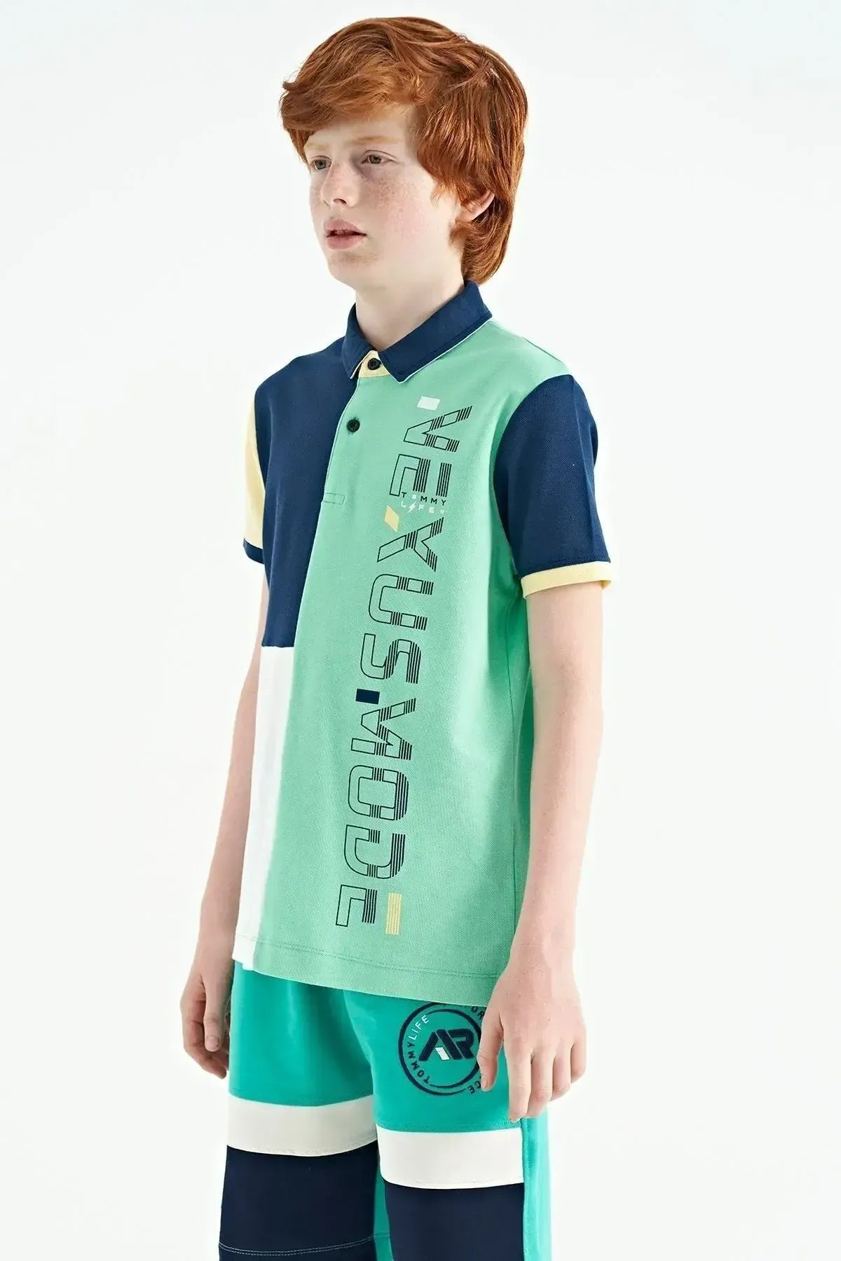 Color Block Print Detailed Standard Cut Polo Collar Boys' T-shirt - 11112