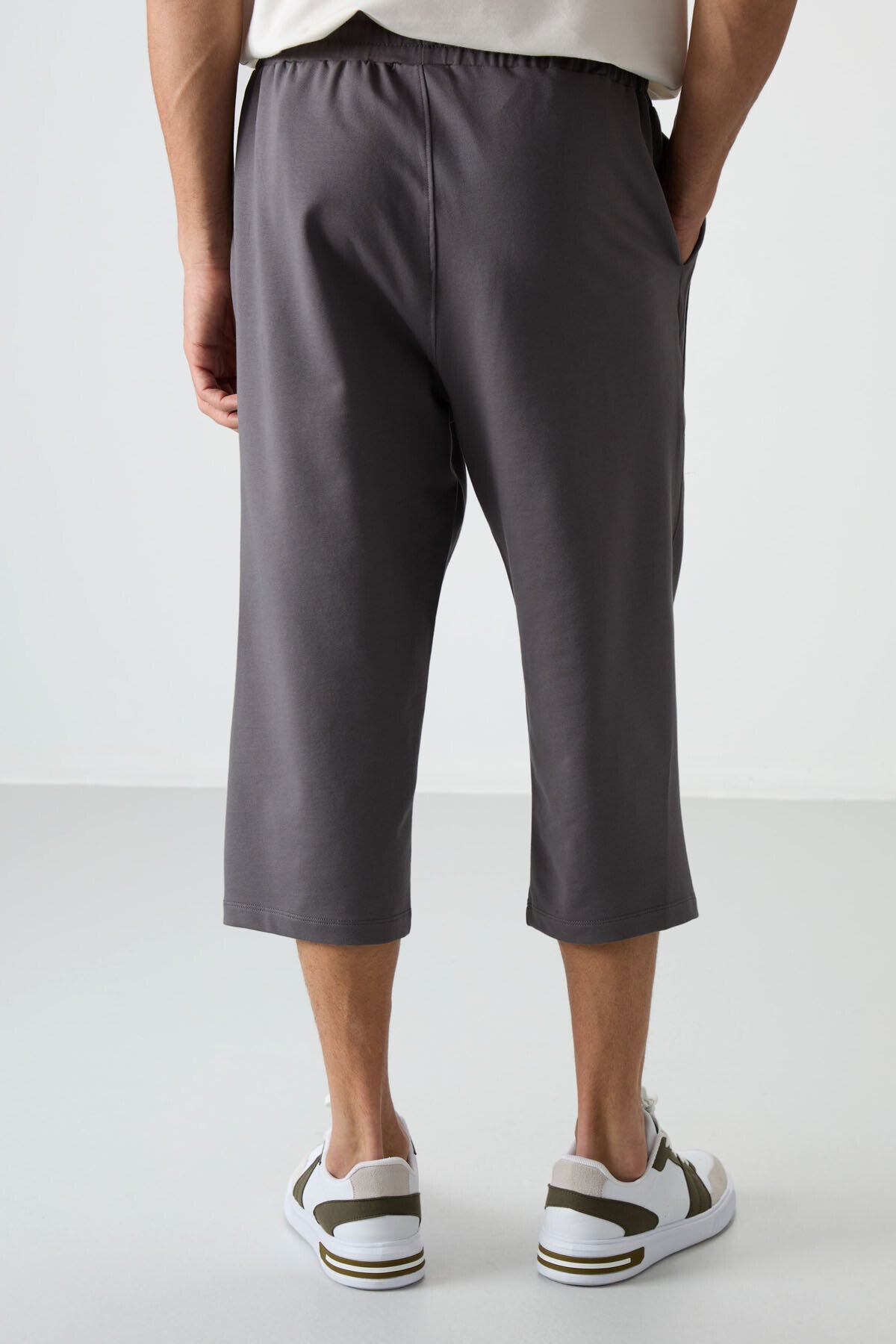 Dark Gray Cotton Soft Textured Standard Fit Embroidered Men's Capri - 83102