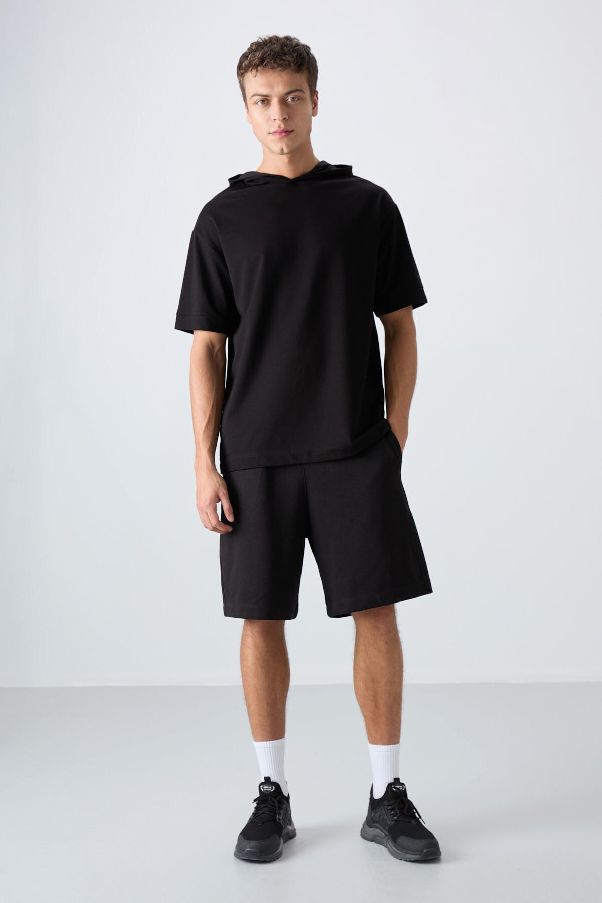Black Cotton Thick Soft Textured Oversize Fit Basic Men's T-Shirt - 88352