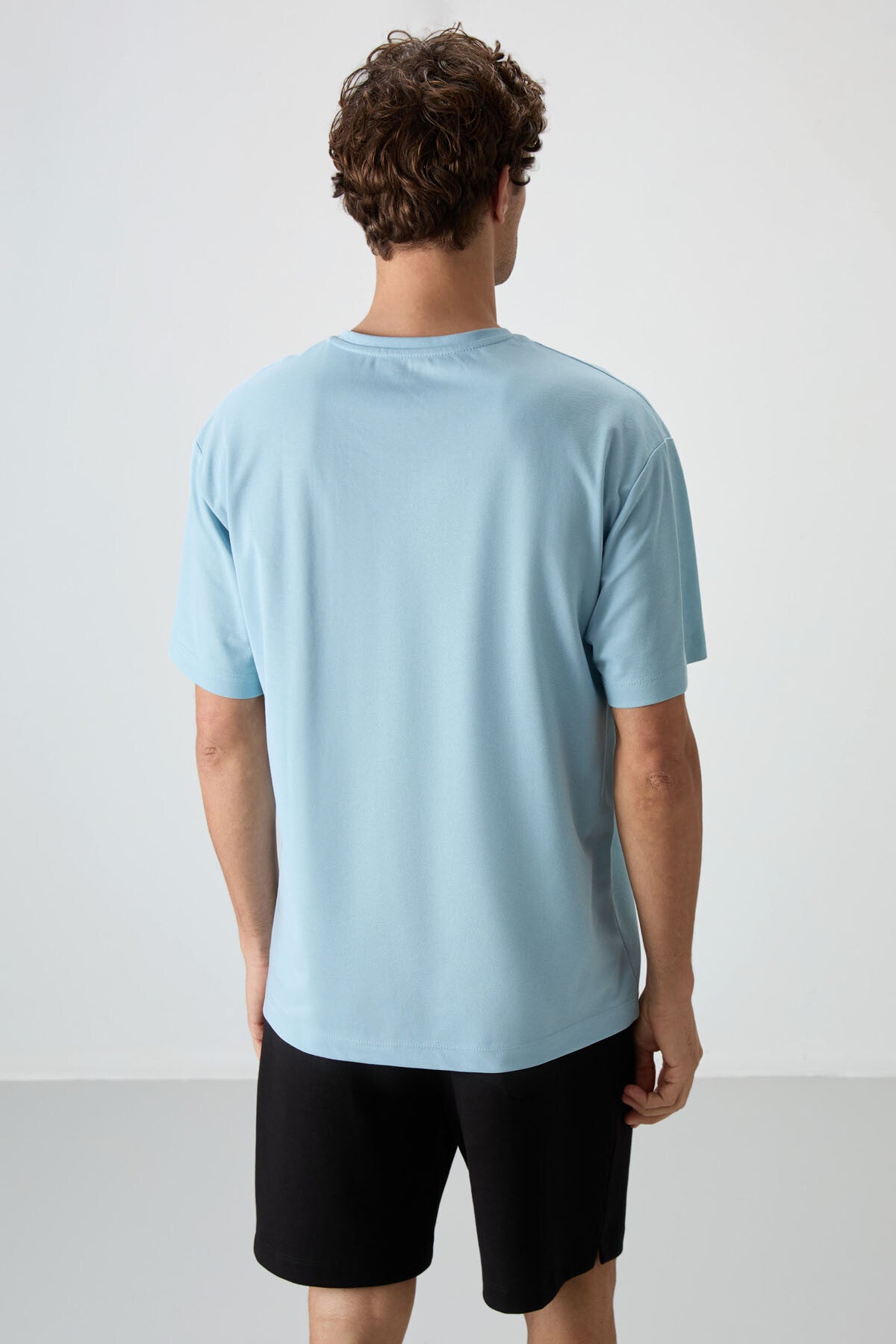 Light Blue Cotton Thick Textured Surface Oversize Fit Printed Men's T-Shirt - 88364