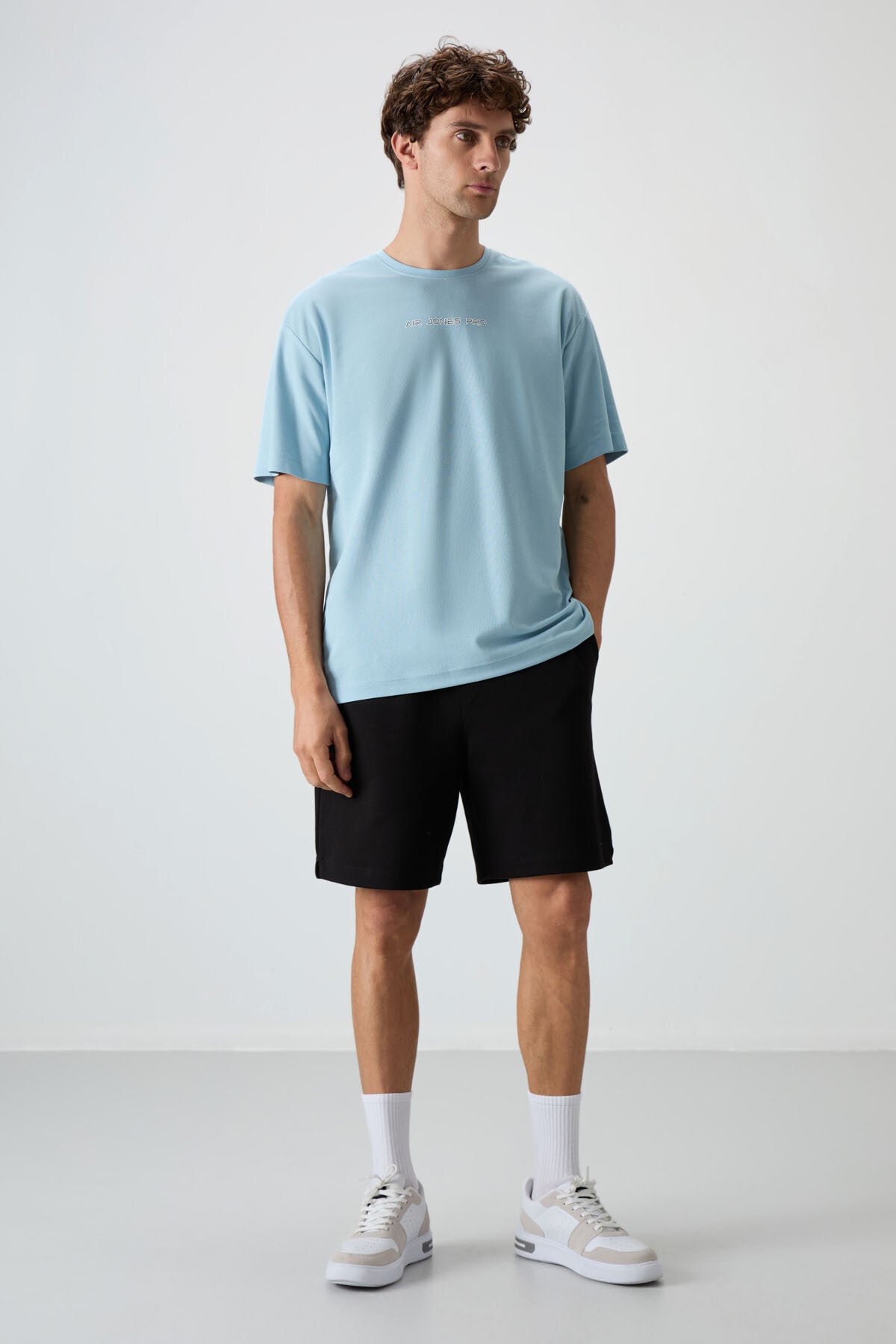 Light Blue Cotton Thick Textured Surface Oversize Fit Printed Men's T-Shirt - 88364
