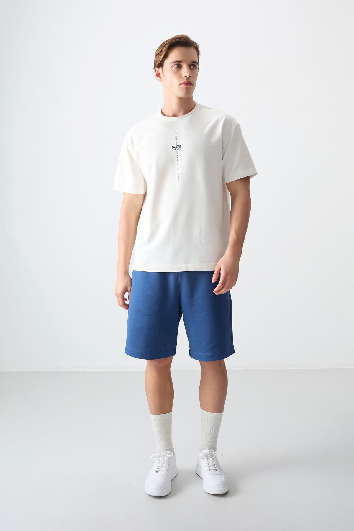 Ecru Thick Cotton Soft Textured Oversize Fit Printed Men's T-Shirt - 88373