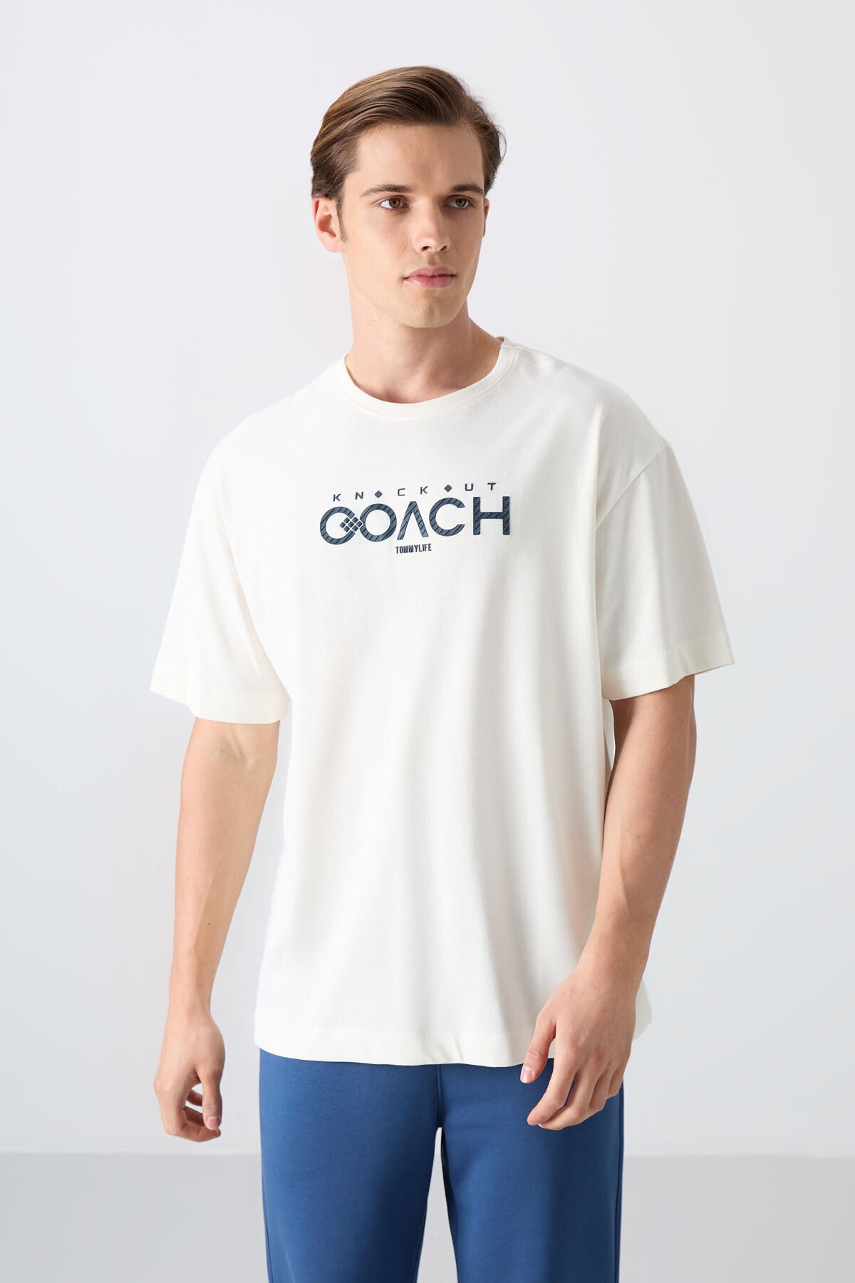 Ecru Thick Cotton Soft Textured Oversize Fit Printed Men's T-Shirt - 88329