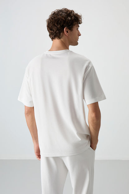 Ecru Cotton Thick Textured Surface Oversize Fit Printed Men's T-Shirt - 88364