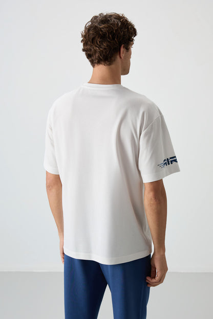 Ecru Thick Cotton Textured Oversize Fit Printed Men's T-Shirt - 88369