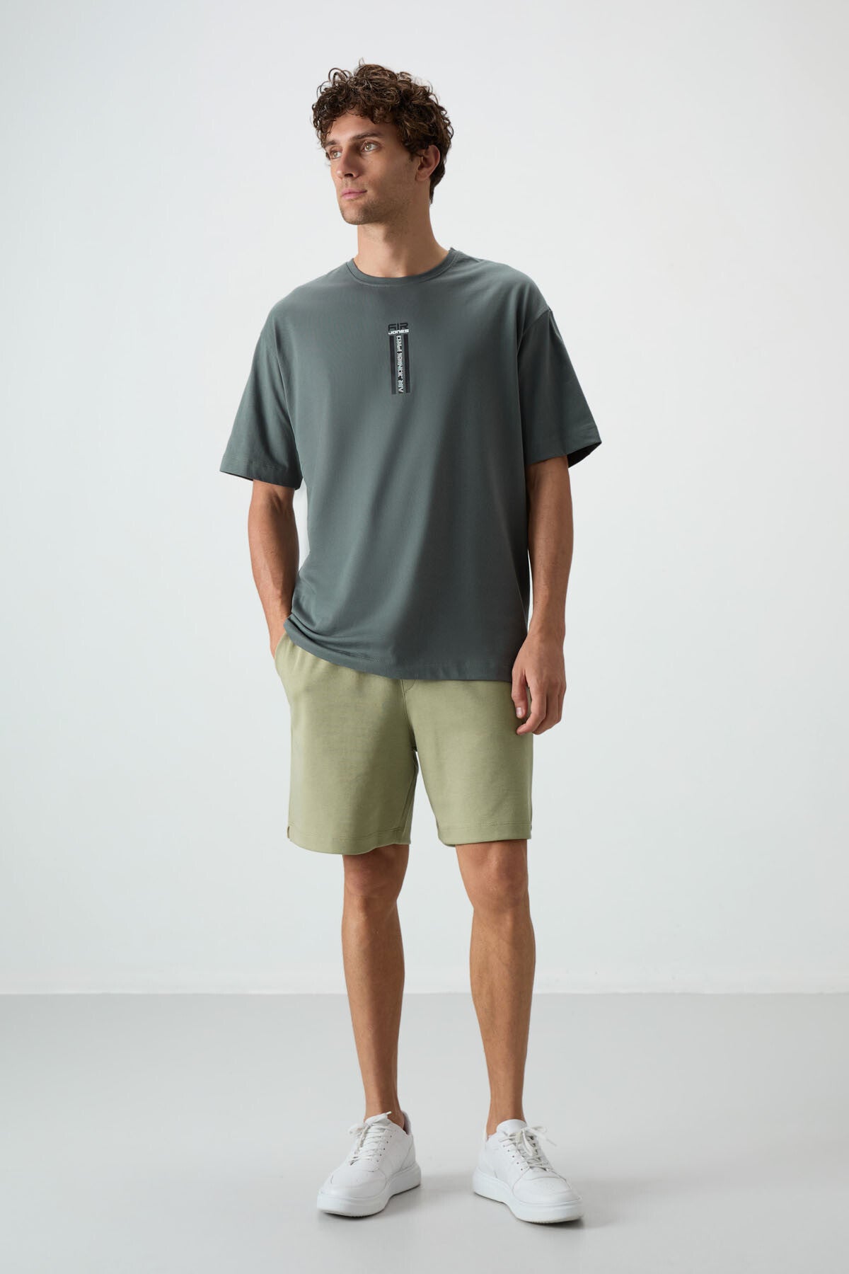 100% Cotton Thick Soft Textured Oversize Fit Printed Men's T-Shirt - 88360