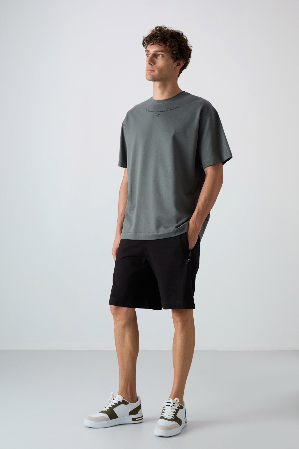 Cotton Thick Soft Textured Oversize Fit Printed Men's T-Shirt - 88343