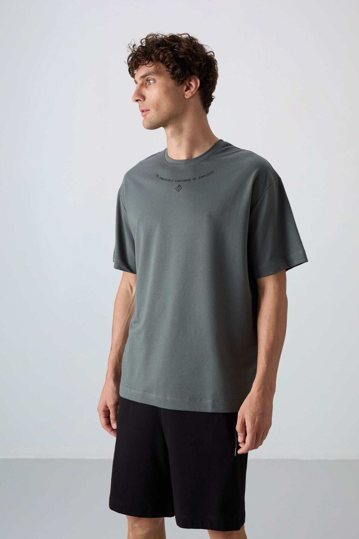 Cotton Thick Soft Textured Oversize Fit Printed Men's T-Shirt - 88343