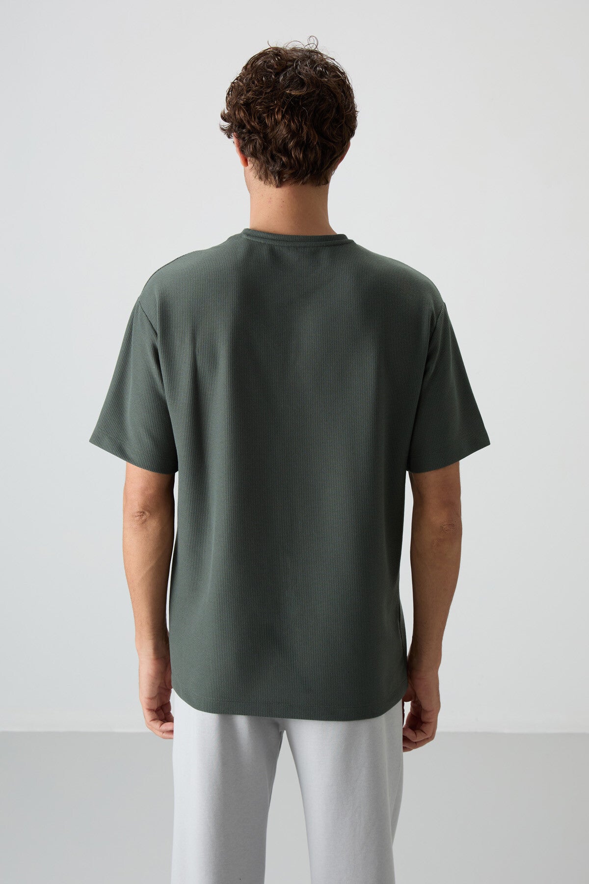 Waffle Knit Interlock Textured Surface Oversize Fit Basic Men's T-Shirt - 88379