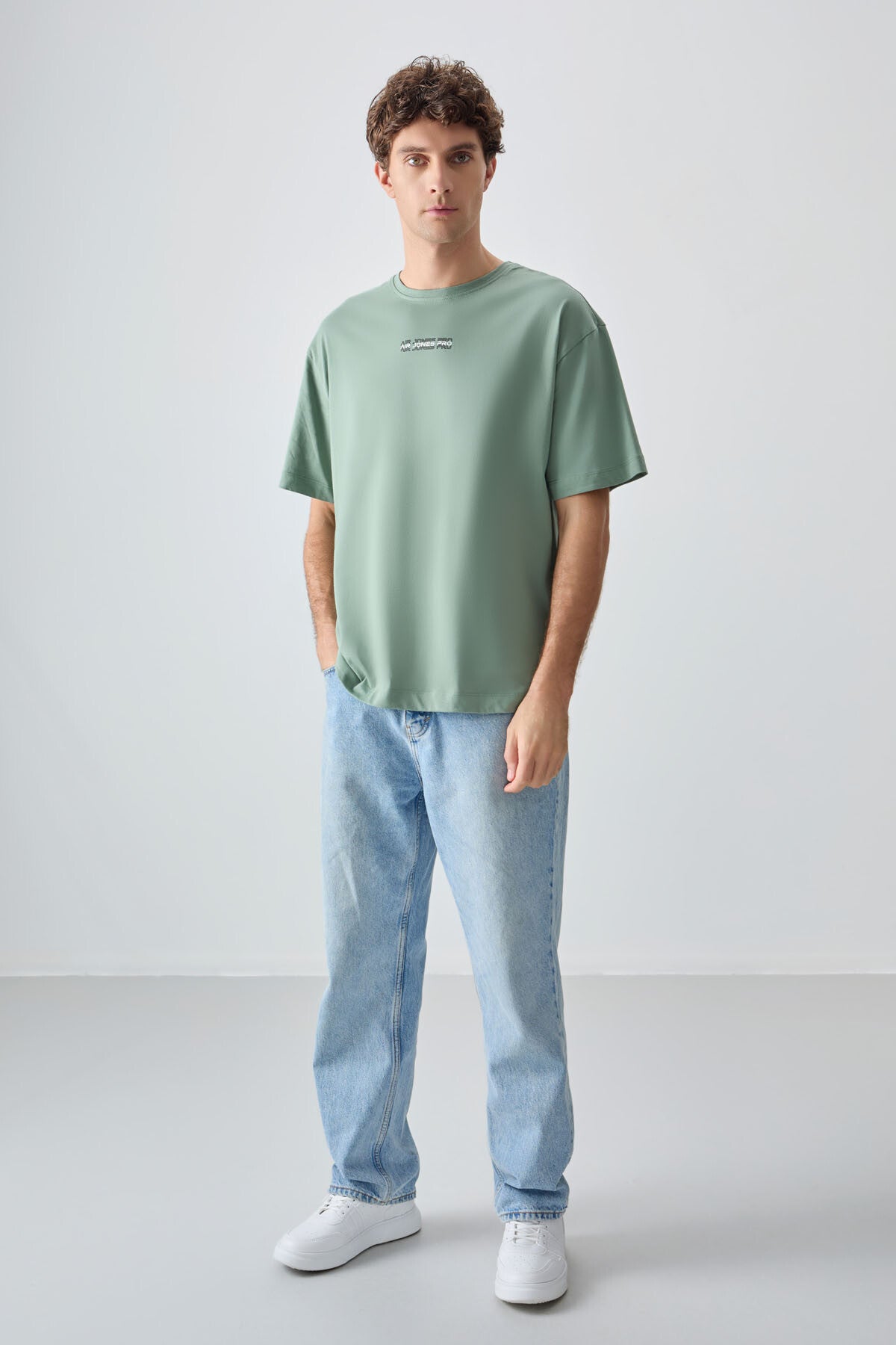 Light Green 100% Cotton Thick Soft Textured Oversize Fit Printed Men's T-Shirt - 88354