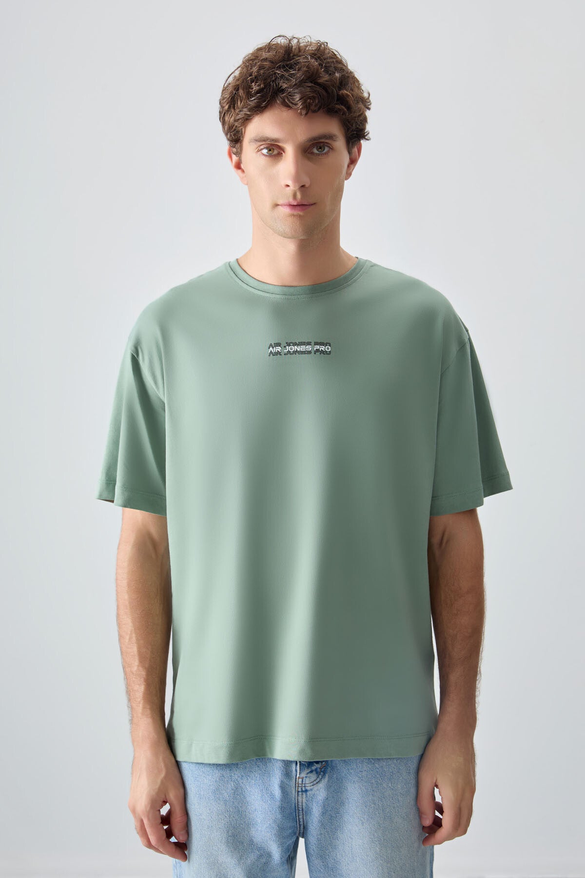 Light Green 100% Cotton Thick Soft Textured Oversize Fit Printed Men's T-Shirt - 88354