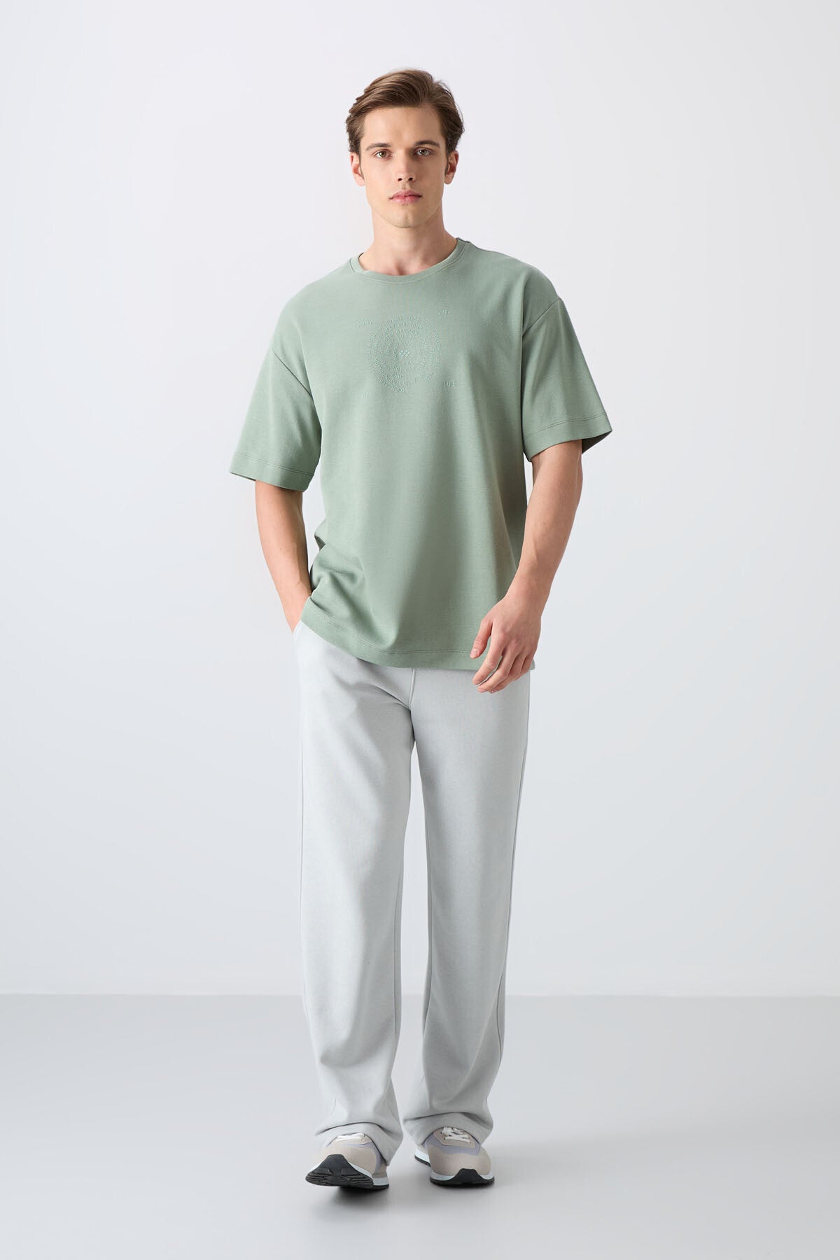 Light Green Cotton Thick Soft Textured Oversize Fit Printed Men's T-Shirt - 88324