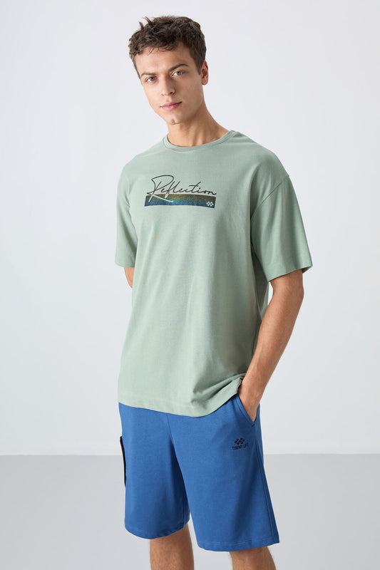 Light Green Cotton Thick Soft Textured Oversize Fit Printed Men's T-Shirt - 88334